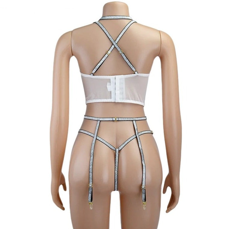 CORSETSEXYACHAINESblancppourfemme_ca14b136-d176-434a-970b-9387108efd35